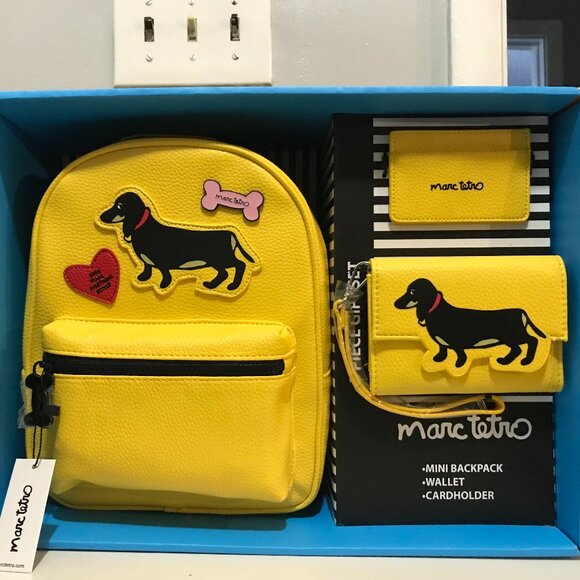Marc Tetro  dachshund, mini bag backpack wallet great for dog lovers new attacks Amazon.com: Marc Tetro Dachshund Wallet : Clothing, Shoes  main image 4